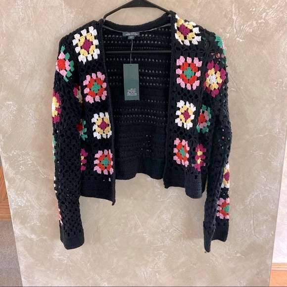 Wild Fable Crochet Cropped Cardigan 